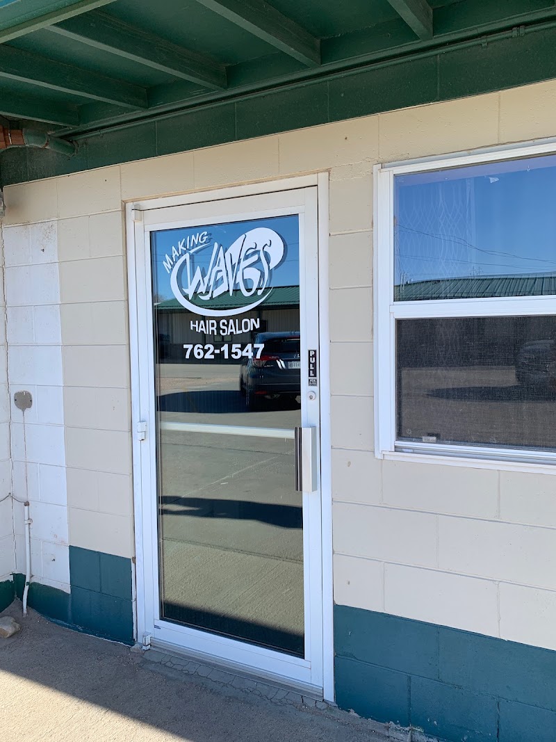 Making Waves Hair Salon, beauty salon in Alliance, NE, photo 4 of 5